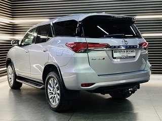 2021 Toyota Fortuner 2.8GD-6 R/B A/T - photo 7