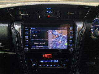 2021 Toyota Fortuner 2.8GD-6 R/B A/T - photo 12