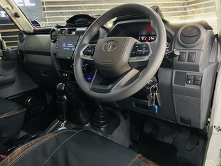2026 Toyota Land Cruiser LAND CRUISER 79 4.5D P/U S/C - photo 10