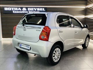 2013 Toyota Etios 1.5 Xi - photo 10