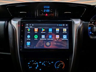 2018 Toyota Fortuner 2.4GD-6 R/B A/T - photo 4