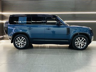 2020 Land Rover Defender P400 HSE (294KW) - photo 2