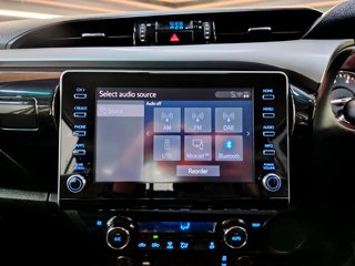 2021 Toyota Hilux 2.8 GD-6 RB RAIDER A/T P/U D/C - photo 10