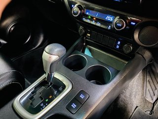 2021 Toyota Hilux 2.8 GD-6 RB RAIDER A/T P/U D/C - photo 12