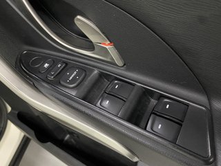 2021 Mahindra Xuv 500 2.2D MHAWK A/T (W6) 7 SEAT - photo 8