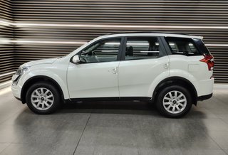 2021 Mahindra Xuv 500 2.2D MHAWK A/T (W6) 7 SEAT - photo 2