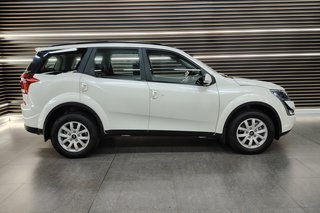 2021 Mahindra Xuv 500 2.2D MHAWK A/T (W6) 7 SEAT - photo 11
