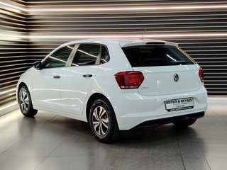 2019 Volkswagen Polo 1.0 TSI TRENDLINE - photo 4