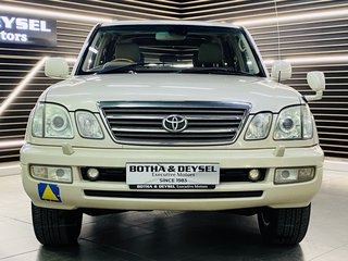 2004 Toyota Land Cruiser 100 V8 A/T - photo 2