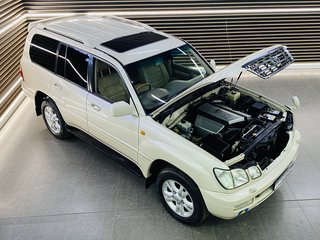 2004 Toyota Land Cruiser 100 V8 A/T - photo 4