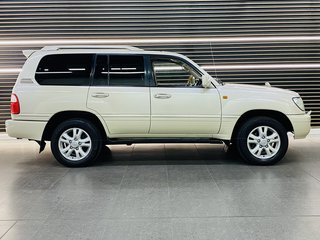 2004 Toyota Land Cruiser 100 V8 A/T - photo 1
