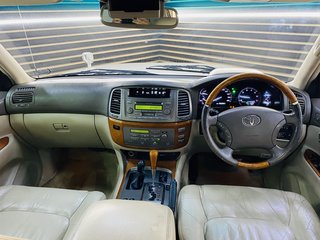 2004 Toyota Land Cruiser 100 V8 A/T - photo 7