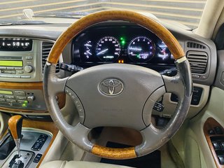 2004 Toyota Land Cruiser 100 V8 A/T - photo 10