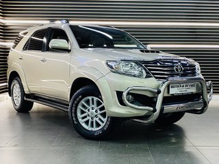 2012 Toyota Fortuner 3.0D-4D R/B - photo 3