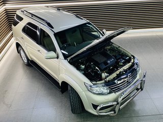 2012 Toyota Fortuner 3.0D-4D R/B - photo 4