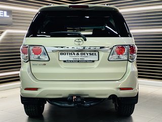 2012 Toyota Fortuner 3.0D-4D R/B - photo 8
