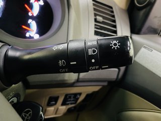 2012 Toyota Fortuner 3.0D-4D R/B - photo 13