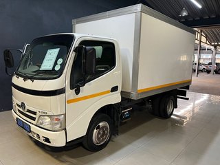 Toyota Dyna Used vehicle for sale