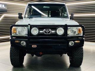 2008 Toyota Land Cruiser 76 4.2D S/W - photo 2