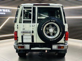 2008 Toyota Land Cruiser 76 4.2D S/W - photo 8