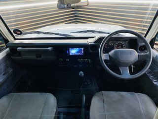 2008 Toyota Land Cruiser 76 4.2D S/W - photo 6