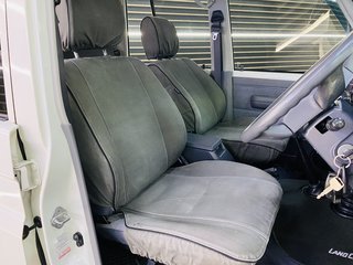 2008 Toyota Land Cruiser 76 4.2D S/W - photo 13