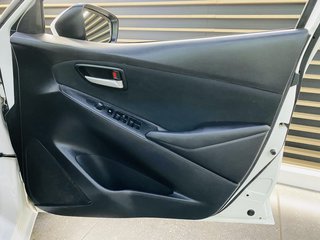 2022 Mazda 2 MAZDA2 1.5 ACTIVE 5Dr - photo 2