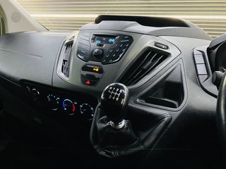 2021 Ford Tourneo CUSTOM 2.2TDCi TREND LWB (92KW) - photo 8