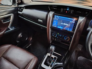 2019 Toyota Fortuner 2.4GD-6 R/B A/T - photo 10