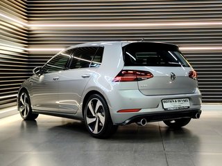 2018 Volkswagen Golf GOLF VII GTi 2.0 TSI DSG - photo 3