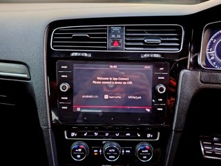 2018 Volkswagen Golf GOLF VII GTi 2.0 TSI DSG - photo 2