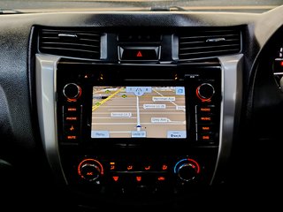 2019 Nissan Navara 2.3D SE A/T P/U D/C - photo 4