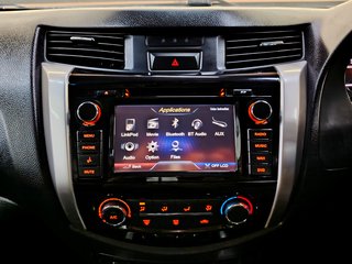 2019 Nissan Navara 2.3D SE A/T P/U D/C - photo 5