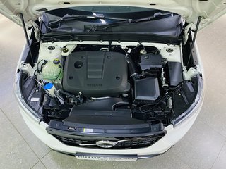 2020 Volvo XC 40 D4 MOMENTUM AWD GEARTRONIC - photo 5