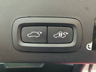 2020 Volvo XC 40 D4 MOMENTUM AWD GEARTRONIC - photo 10