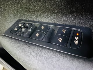 2020 Volvo XC 40 D4 MOMENTUM AWD GEARTRONIC - photo 7