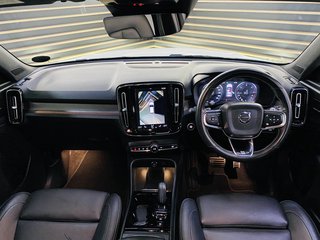 2020 Volvo XC 40 D4 MOMENTUM AWD GEARTRONIC - photo 13
