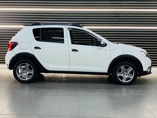 2018 Renault Sandero 900T STEPWAY EXPRESSION - photo 1