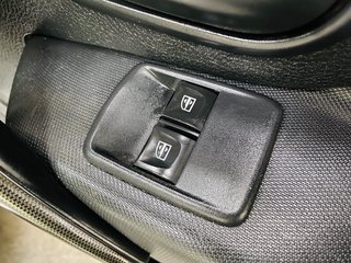 2018 Renault Sandero 900T STEPWAY EXPRESSION - photo 4