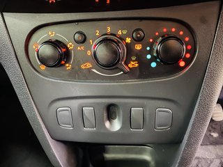 2018 Renault Sandero 900T STEPWAY EXPRESSION - photo 8