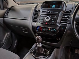 2015 Ford Ranger 2.2TDCi XL P/U D/C - photo 10