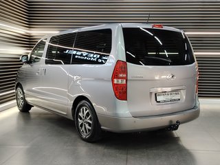 2018 Hyundai H-1 2.5 CRDI A/T/ 2.5 ELITE A/T - photo 4