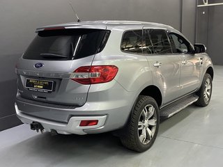 2016 Ford Everest 3.2 TDCi LTD 4X4 A/T - photo 2