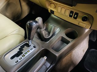 2012 Toyota Fortuner 3.0D-4D 4X4 A/T - photo 10