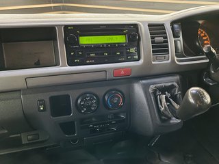2012 Toyota Quantum 2.5 D-4D 10 SEAT - photo 6