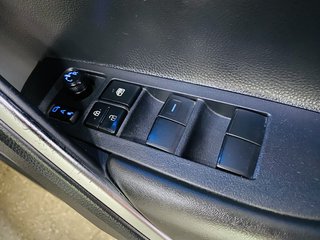 2022 Toyota Corolla Cross 1.8 XR - photo 5