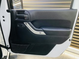 2012 Jeep Wrangler 2.8 CRD UNLTD SAHARA A/T - photo 3