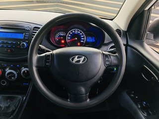 2013 Hyundai i10 1.1 GLS/MOTION - photo 10