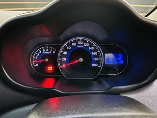 2013 Hyundai i10 1.1 GLS/MOTION - photo 12