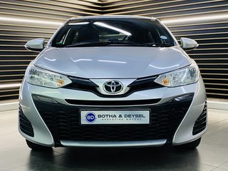 2019 Toyota Yaris 1.5 Xs 5Dr - photo 2